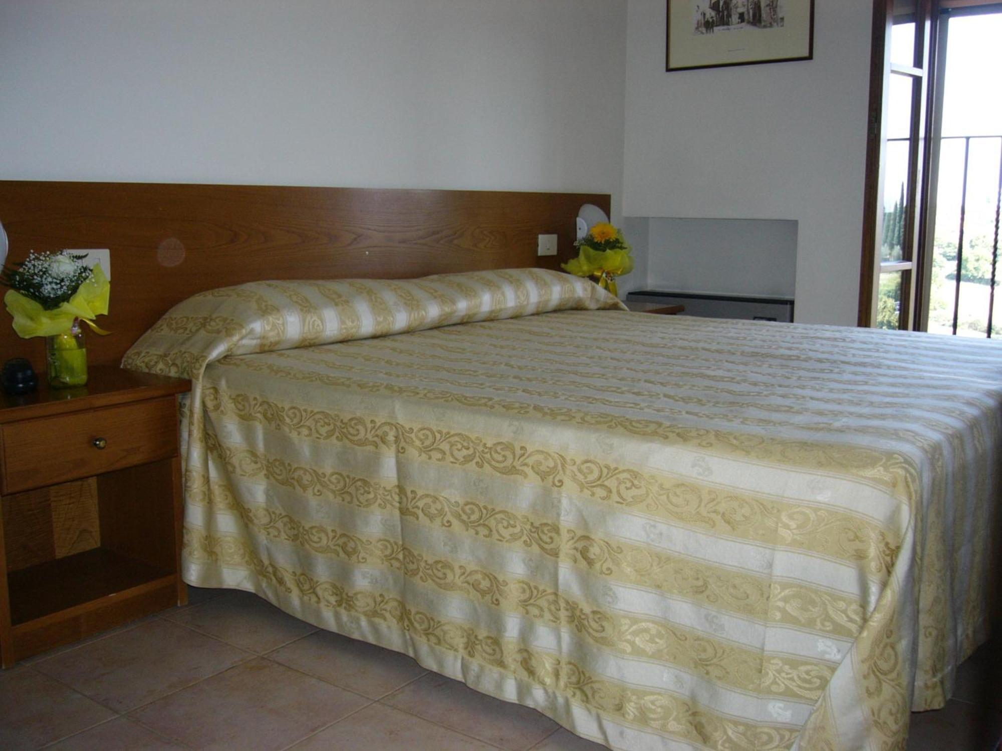 Albergo La Foresteria Bettolle Εξωτερικό φωτογραφία