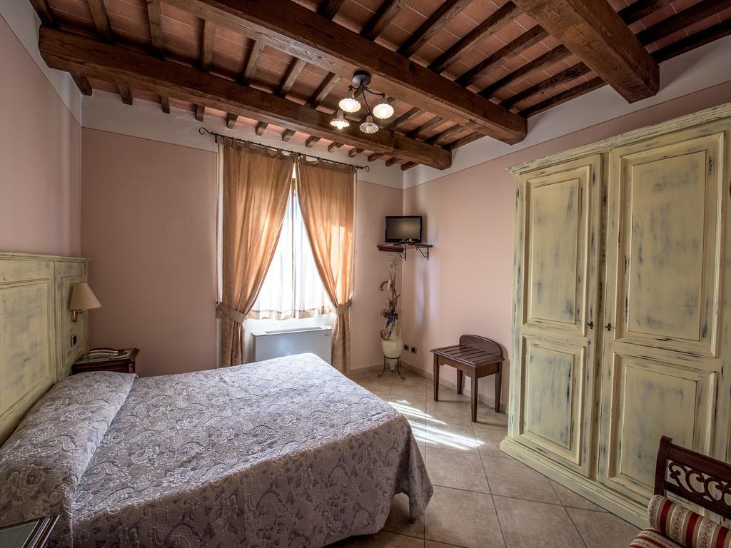 Albergo La Foresteria Bettolle Εξωτερικό φωτογραφία